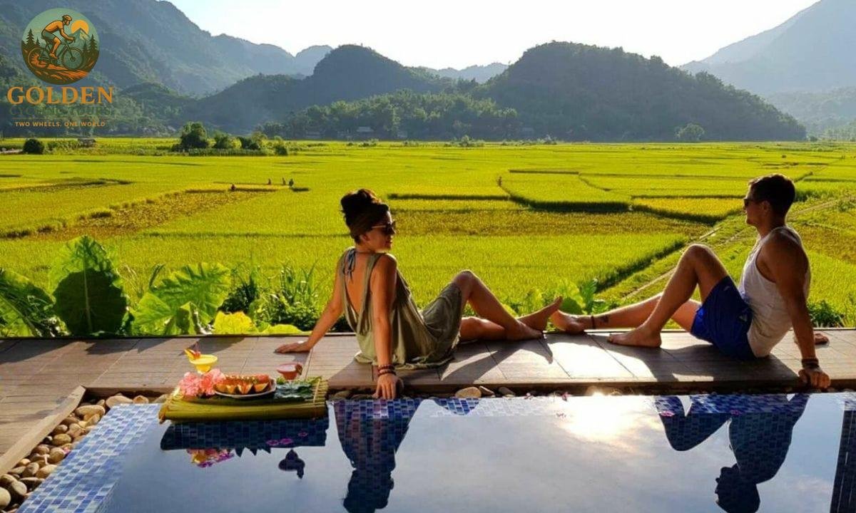 12-Day North Vietnam Cycling Adventure: Off the Beaten Path from Hanoi to Ninh Binh